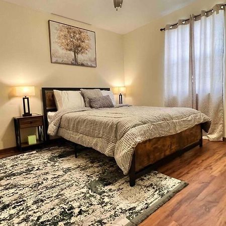Beautiful 2Br Apartment. Black-Out Curtains Peoria Bagian luar foto
