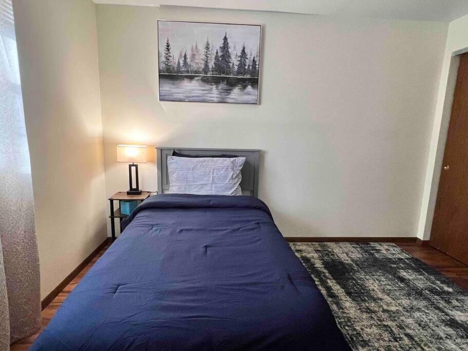 Beautiful 2Br Apartment. Black-Out Curtains Peoria Bagian luar foto